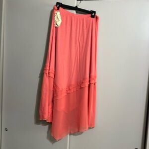 Skirt peach color. New with tag.